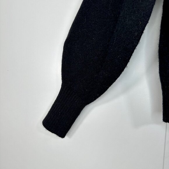 ASTR Tandem Two Tone Color Block Sweater - Large - Picture 9 of 13